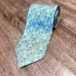 Brooks Brothers 346 Men’s Necktie Tie Green Floral Pure Silk Made In USA